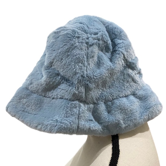 Ultra Fuzzy Bucket Hat - Picture 3 of 3